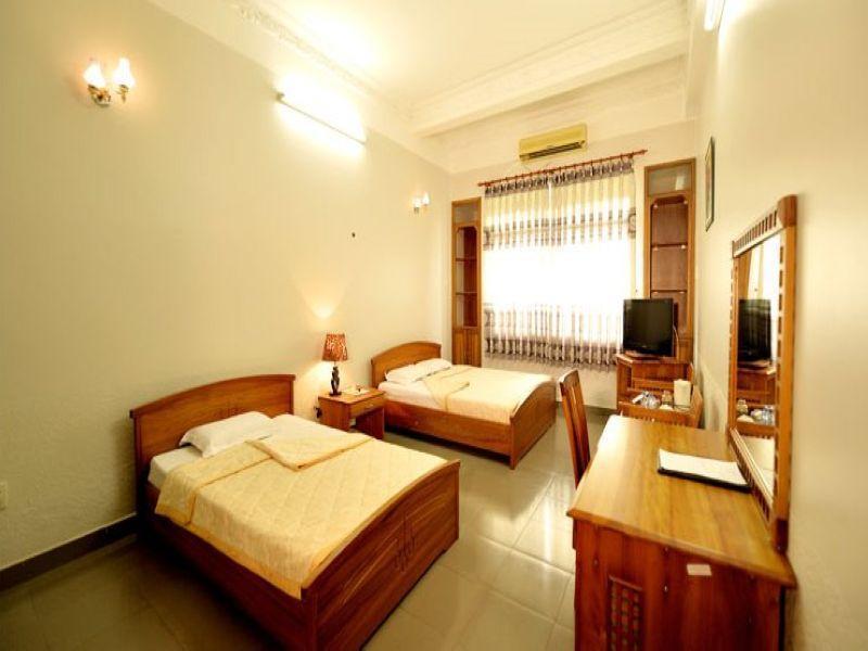 Hoa Binh 1 Hotel Long Xuyên Exterior foto