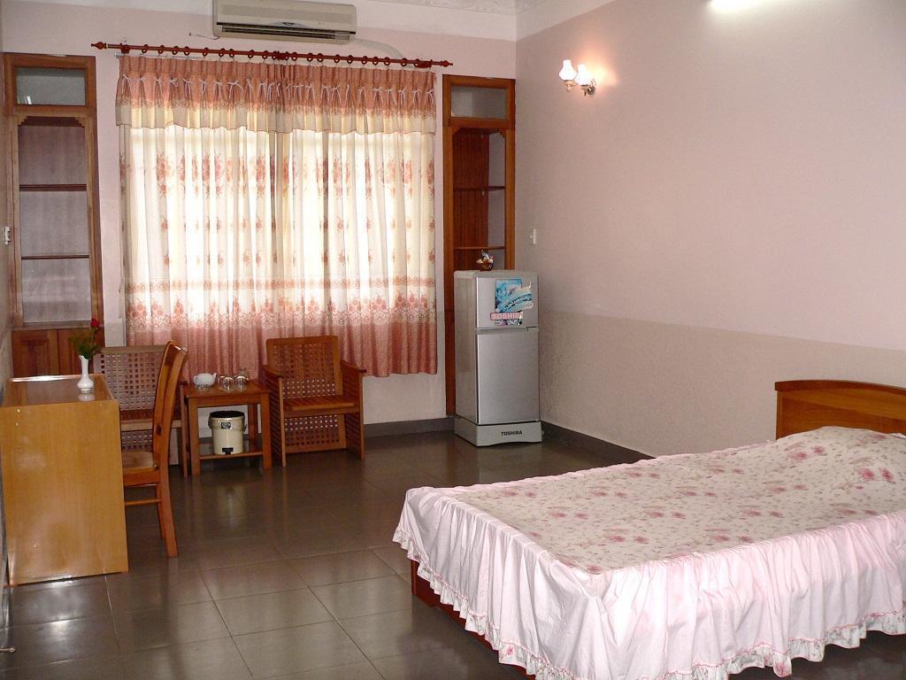Hoa Binh 1 Hotel Long Xuyên Exterior foto